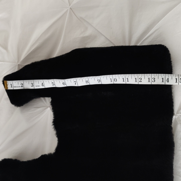 Kara black faux fur handle bag - Picture 7 of 7